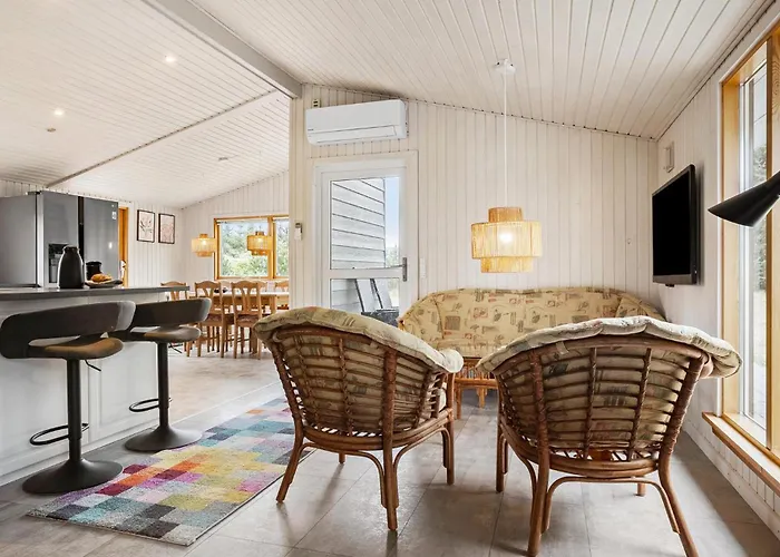 3 Bedroom Beautiful In *